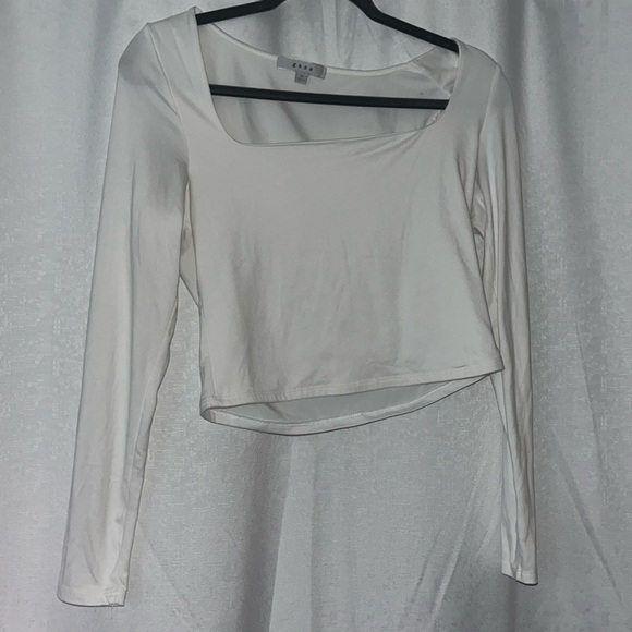 White Cropped Long Sleeve - Picture 1 of 2